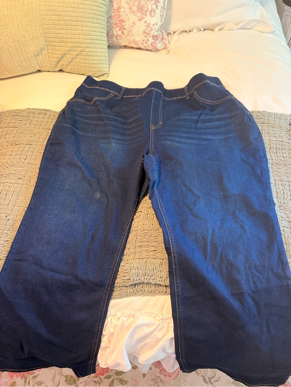 Terra & Sky Dark Blue Relaxed Fit Women's Jeans